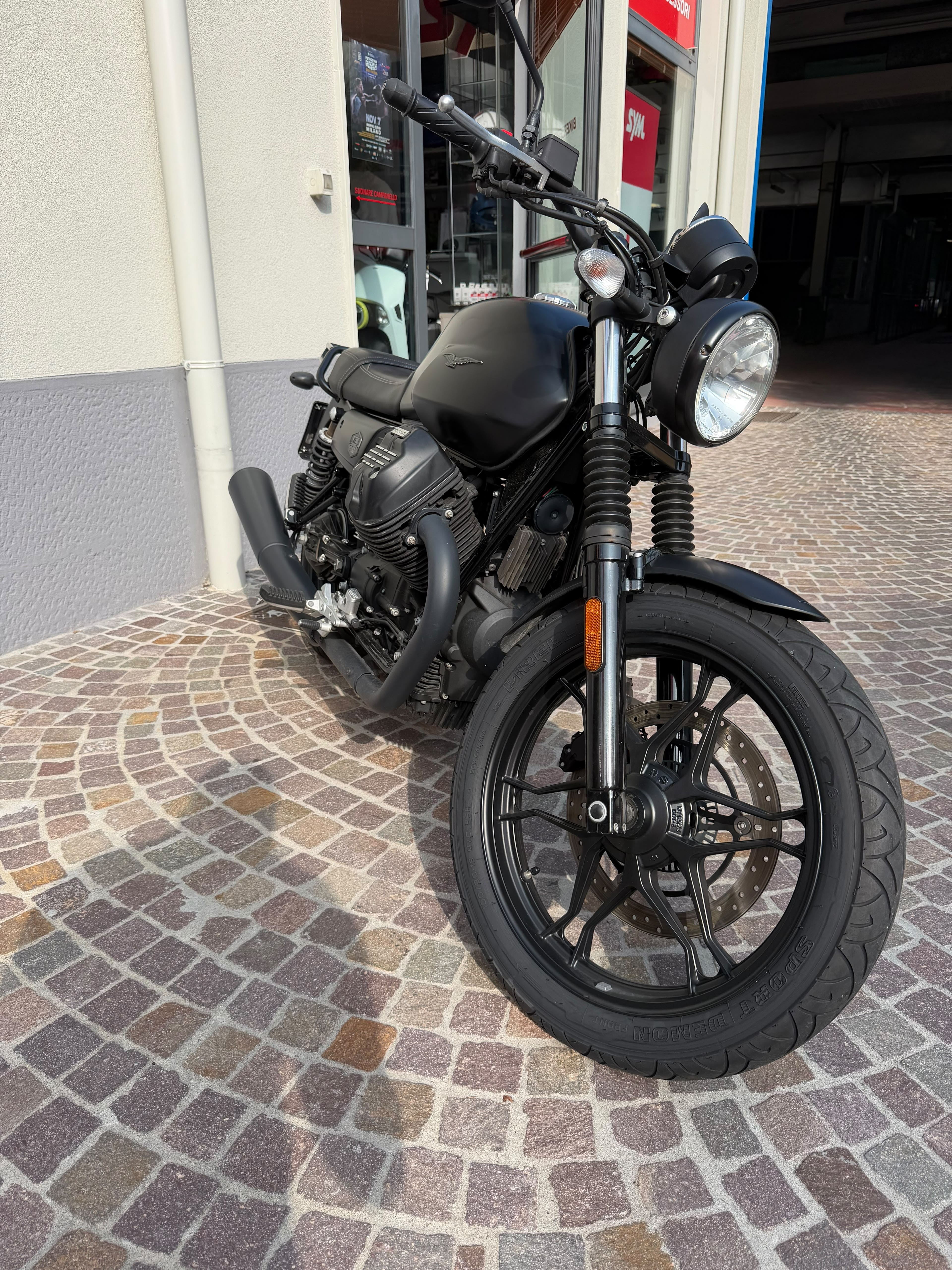 Moto Guzzi V7 Stone 750 – 2019 – Usato-12.390 km